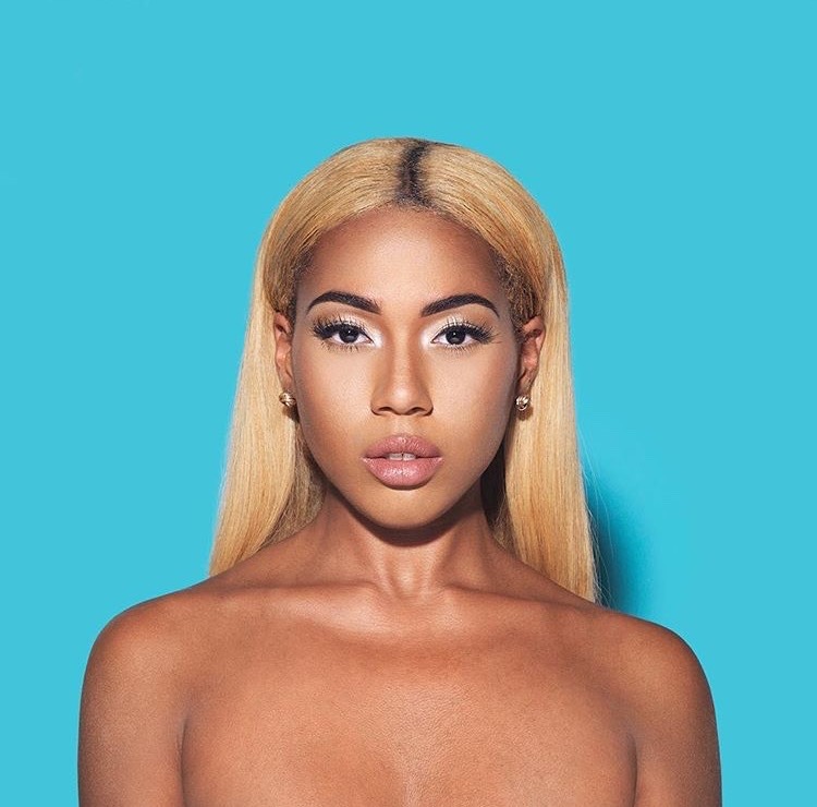 saudhades:  forrxst:  bombshellssonly:@tierrachenae @lipstickqueenx @missfleur @meladonha