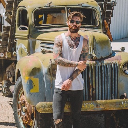 apothecary87:  Moonshine MAN, @levistocke. #TheManClub   www.apothecary87.co.uk  #Apothecary87  Photo: @mariuszjeglinski