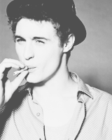 Sex-Irons:  Max Irons + Black &Amp;Amp; White Requested By Black-Dream0 