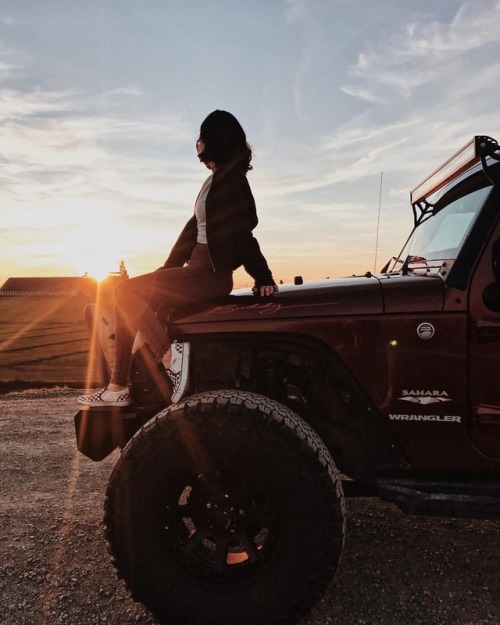 @heyjeepgirl www.jeepbeef.com ・・・ Because when you stop and look around this life is pretty amazing 