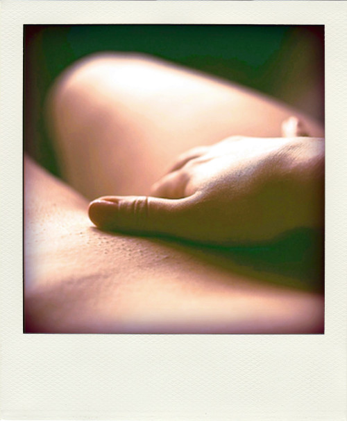 polaroidstyleporn:  Girls who love to play with themselves….as all girls should do every day!!! Follow also my:http://polaroidstyleporn.tumblr.com/ 
