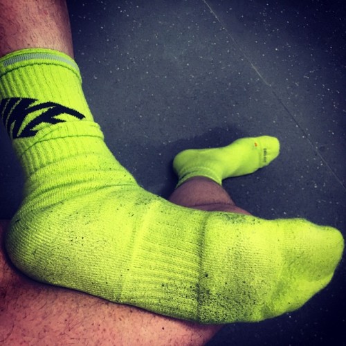 shoesize45:  #size11 #size11uk #size11feet #socks #sox #soccer #sockson #sockgame #sockporn #sockslad #sockswag #sockwars #sockfetish #socksology #socksfetish #sockstagram #socksofinstagram #socksandbeards #feet #footy #football #nike #greensocks #bloke