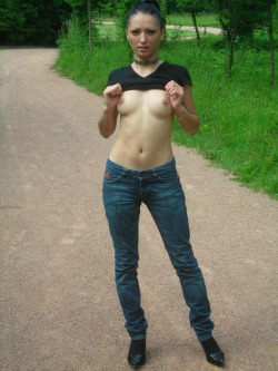 patrolboy1:  amateurs-i-want-to-meet:  Like and/or Reblog if you would like to meet this sexy amateur! CLICK HERE if you want to meet someone like her! tumblr batch upload bloadr.com  …she sure reminds me of an earlier time!!!