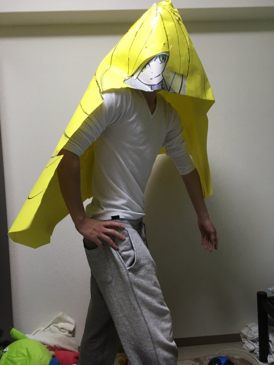 you-only-liberate-once:  lemme slip into something a little more………………comfortable.. 