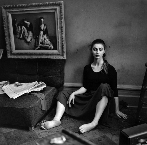 last-picture-show: Larry Fink, A Young Painter in the Studio of Moses Soyer, 1957