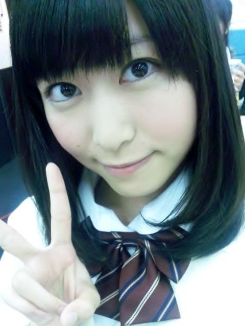 girls48:  thumbster:  Manachannn  aah~ beautiful Manachan~