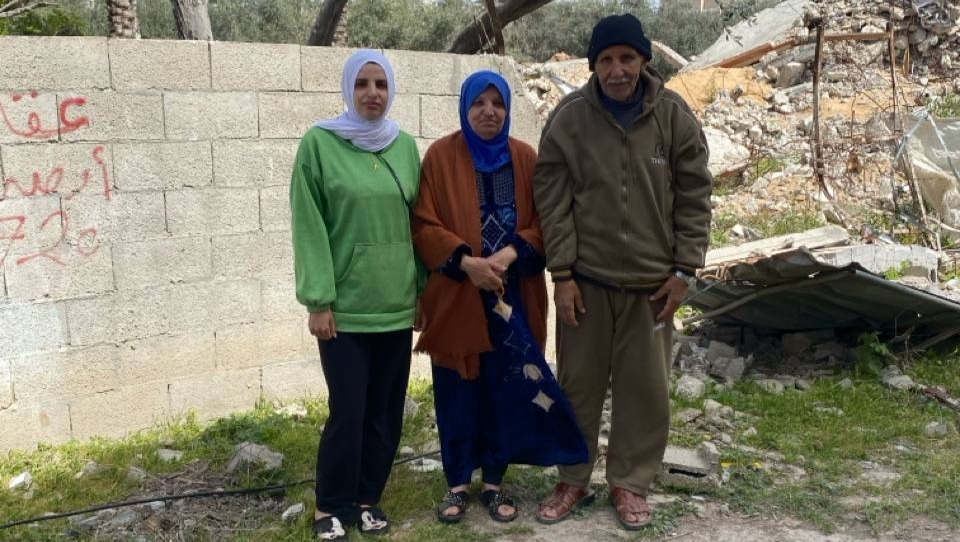 Donate to Help me, my mother, and father to leave Gaza, organized by kies Alnajar