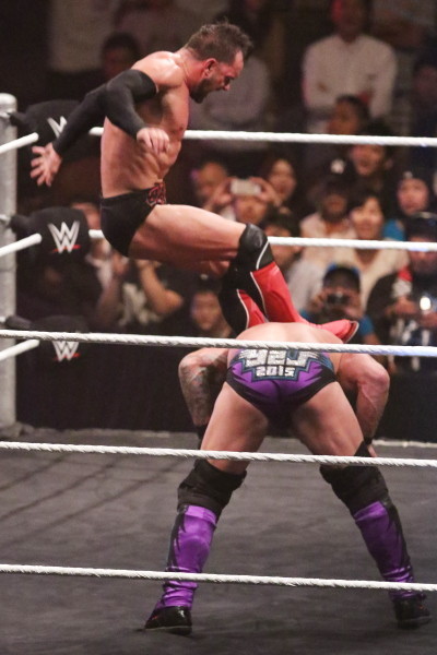 WRESTLING HURTS!