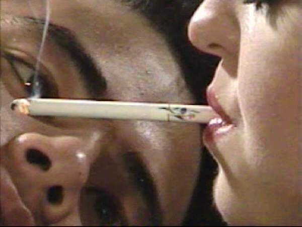 Redlipsmoke