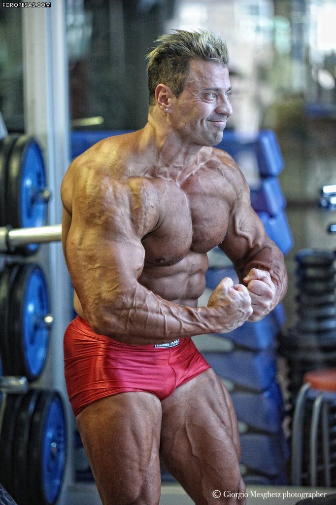 the-swole-strip:  Thomas Benagli 