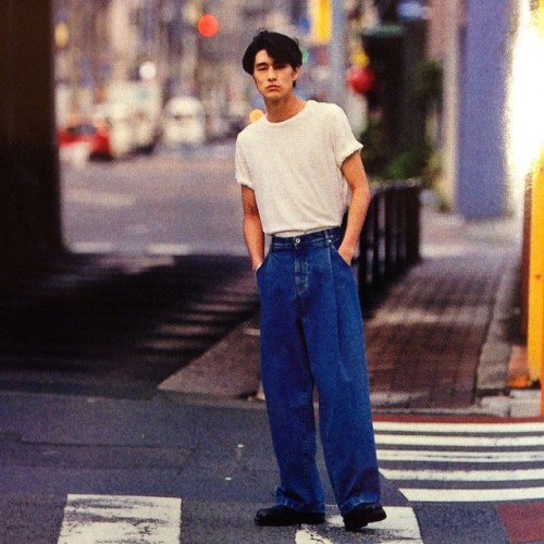 yuheijotaki:  grocerystore. check out “BRUTUS” 2015/7/15 TAKAHIROMIYASHITATheSoloist.on p145,147