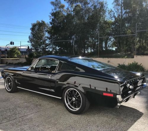 Black Beauty Ford Mustang!