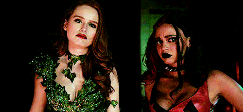 veronica-lodge:  “So, what do you think, Ms. Isley? Are we ready for any trick-or-treaters
