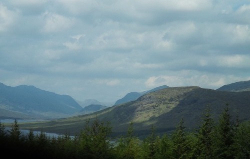 on-misty-mountains:Driving North through the Highlands