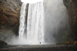 alexstrohl:  Me wandering in Iceland. Photo