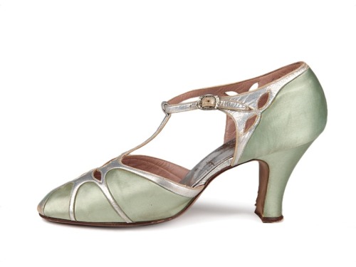 D'Orsay moss green satin shoes, decorated with silver leather straps appliqué..USA. c. 1926-1928Shoe