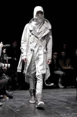 meekiyelvvoh:  BORIS BIDJAN SABERI AW12 Ph: