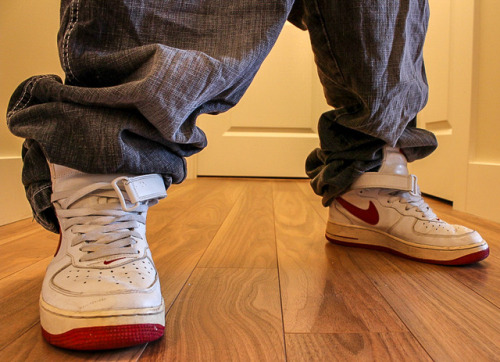 Borrowed these off a friend for a while. #baggy#baggy clothes#baggy jeans#baggyboy#thug#skater#nikeshoes#nike af1