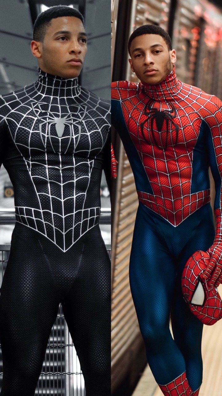 thetrevorbell:  Black or Red? 
