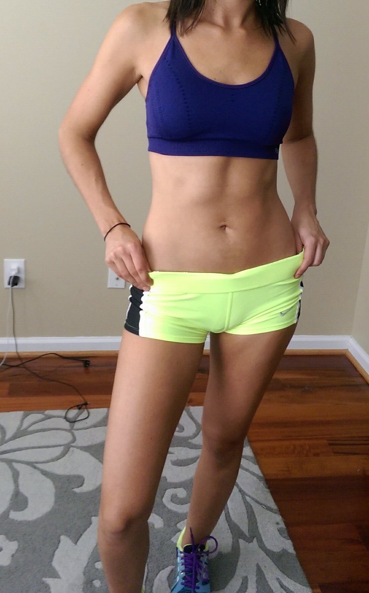 fitwithass:  My body, sculpted by the gym. fitwithass.tumblr.com 