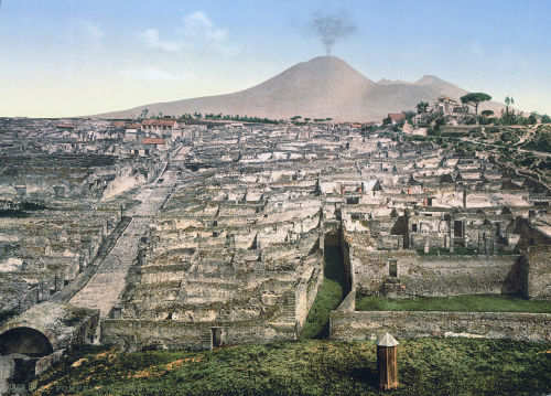 last-of-the-romans:Historical images of Pompeii from the Library of Congress (x) 