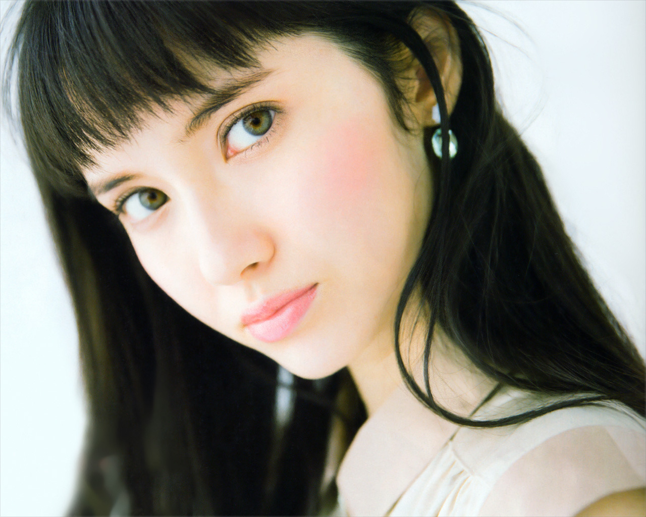licoricewall:  市川紗耶 (Saya Ichikawa): SPRiNG magazine