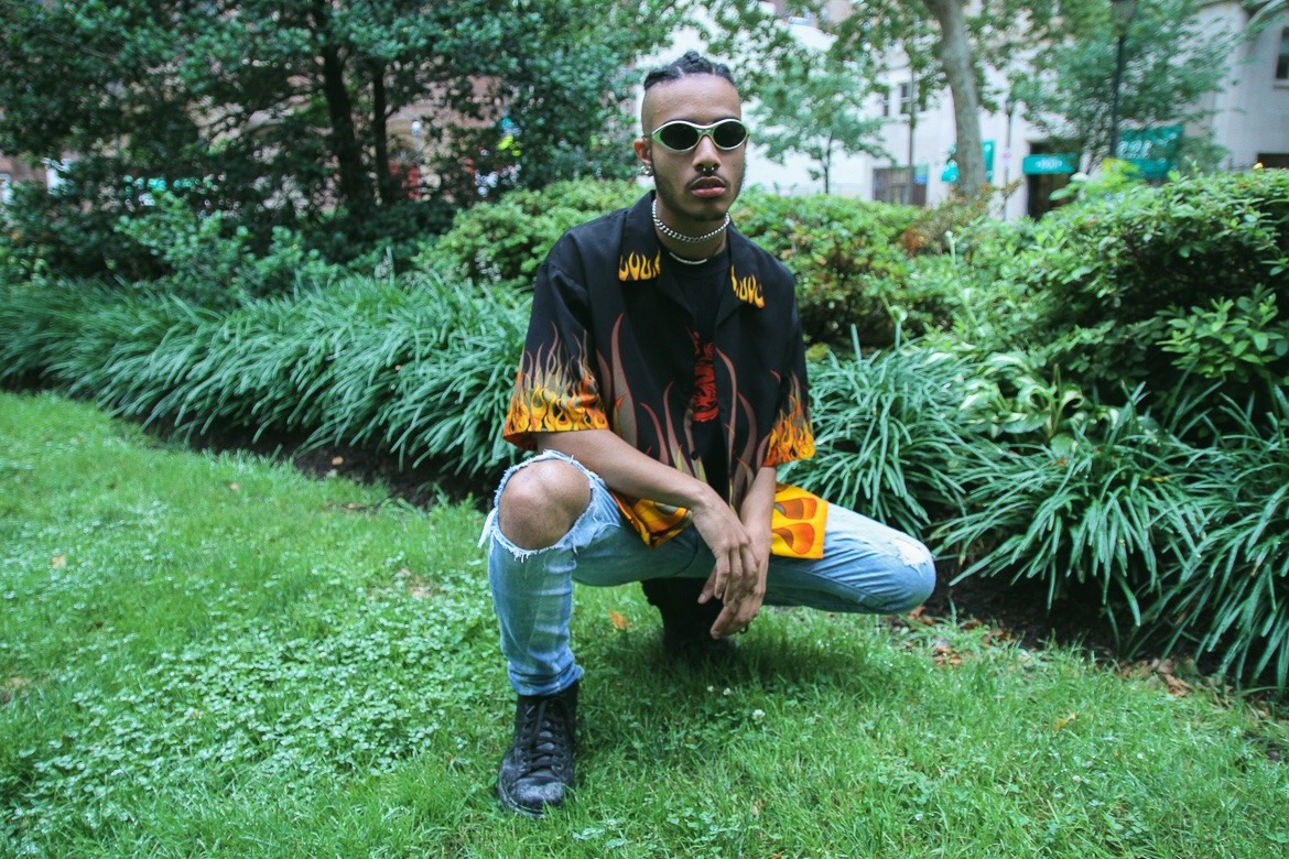 xzayvr:  For Glazedvintage shot by Freshpres 🐜