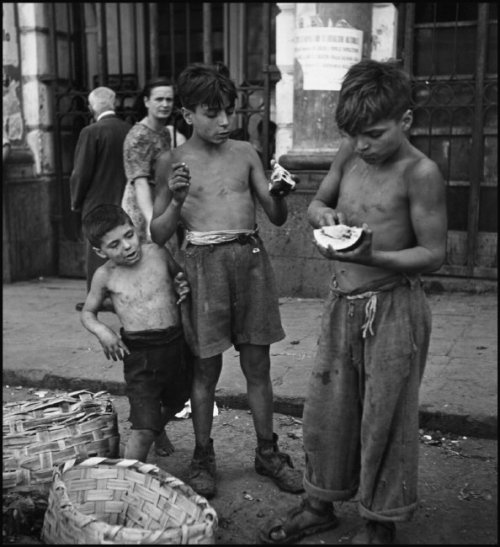 Porn photo  Wayne Miller ITALY. Naples. July, 1944.