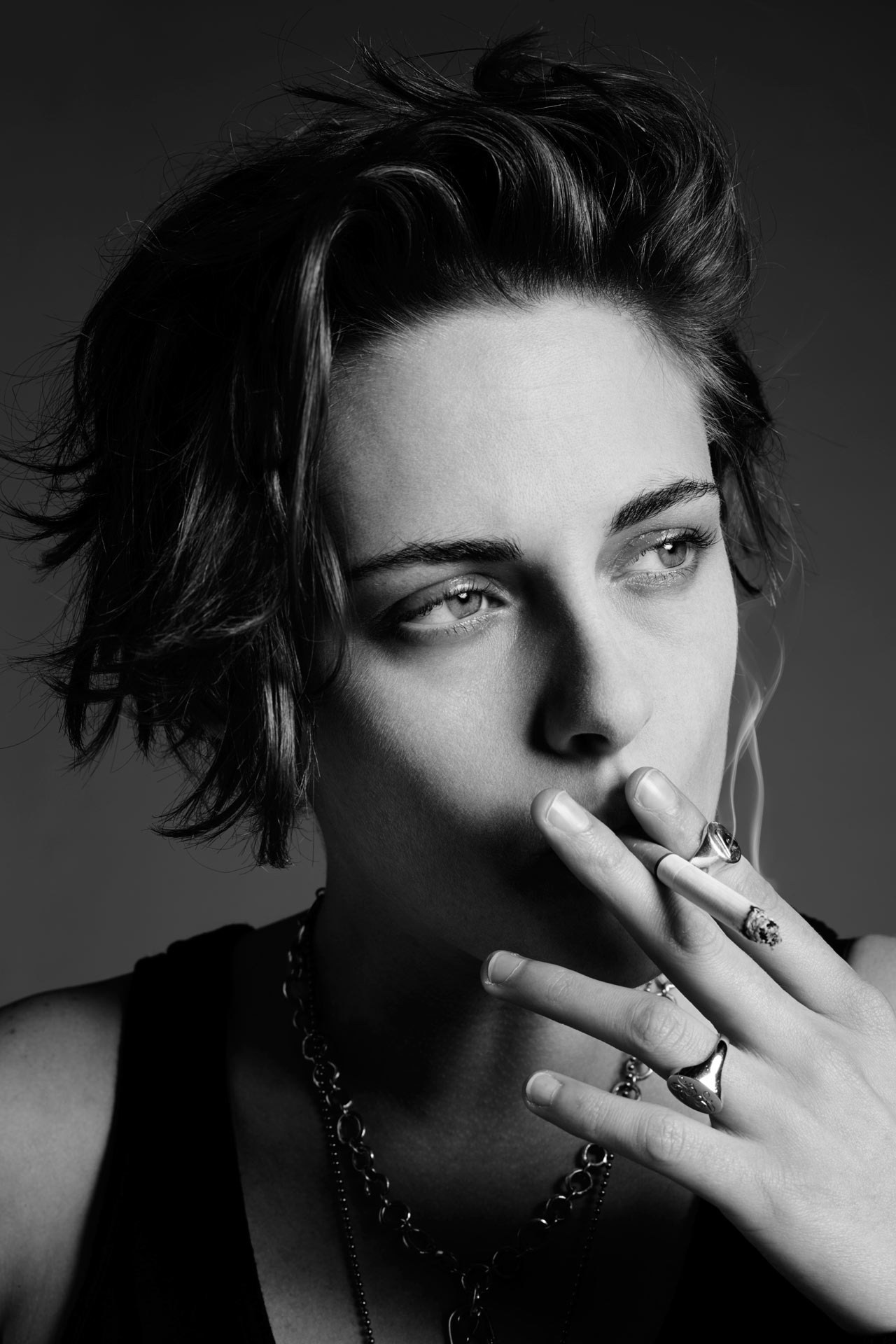 smokingissexy:  Kristen Stewart 