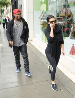 Shesbombb:  Kanye: Damn Dat Ass Kim: Hehe , Yew So Krazy Yeezy 