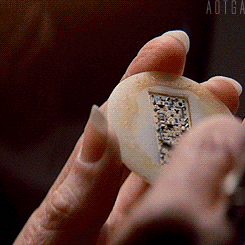 lesbianforhorror:  It’s almost time, kids. The clock is ticking. Be in front of