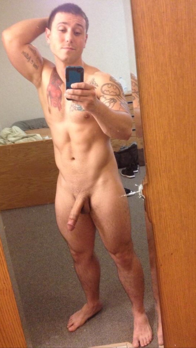guysamateurcrap:  Follow me on: www.guysamateurcrap.tumblr.com