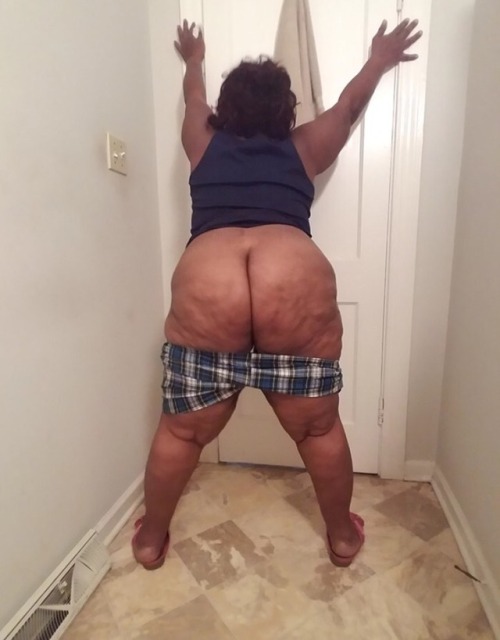 BLACK SSBBW ONLY 45,000+follows porn pictures