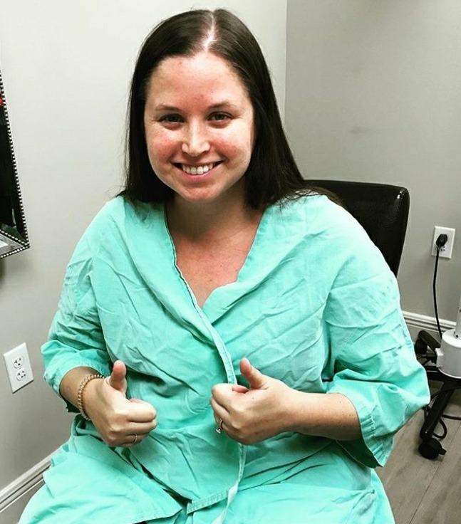 gynie-ville:  She visits the gynecologist as a regular part of her female health