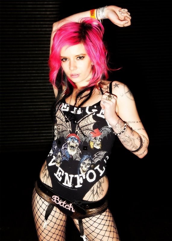 alexmac22:  Love her beauty :) :)