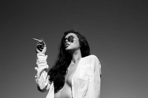 sirneave:  Rendezvous  | Jessica BuchBy Neave Bozorgi
