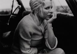 deepitforest:  Bernard Plossu   “Kim Basinger,