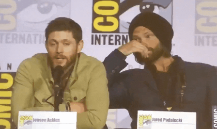 nancylou444: nothingidputbeforeyou: Saying an emotional goodbye at the end of the SDCC Supernatural 