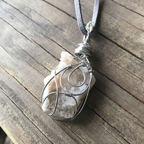Wire wrapped druzy geode necklace on vegan faux suede cord . . . #Hippiestyle #newagehippie #boho #b