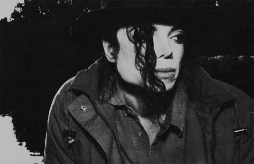iamsoblue:Michael Jackson: Dangerous Era Appreciation