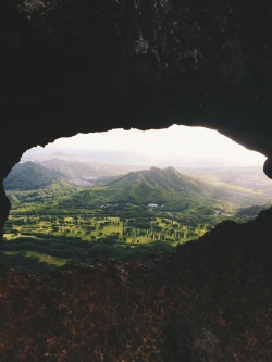 niccoolleeyy:  kayceeinhawaii:  Pali Puka