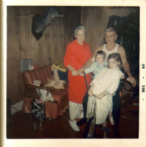 Beck and Fessie Pennington are seen here celebrating Santa&rsquo;s visit to Peaceful Valley on C