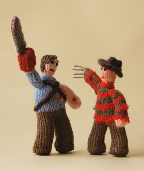 dorkly:  Handmade Horrors and Knitted Nerdery by a UK Mom  Hannah Simpson is an Oxford-based artist and knitting enthusiast who just so happens to be a big-time nerd about music, games, and horror movies. That’s probably why she’s decided to craft