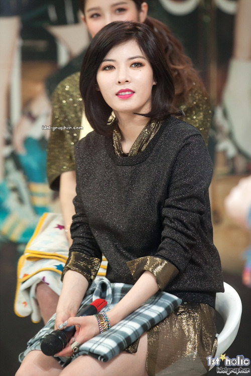 Kim Hyun Ah (4Minute) - MNet Wide Open Studio Pics