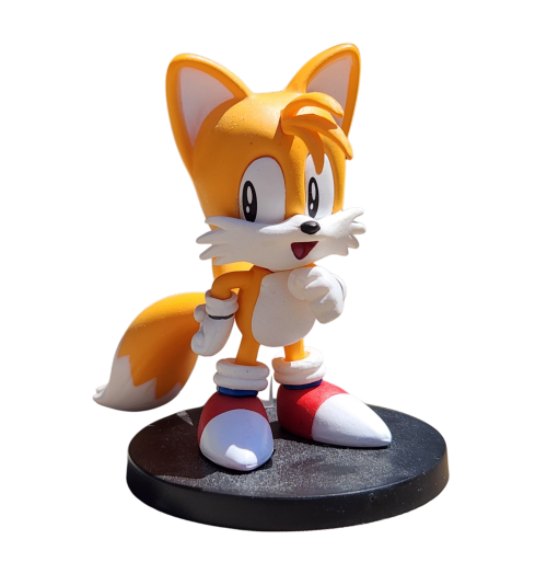 tails statue