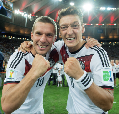 Lukas Podolski’s tribut to Mesut Ozil