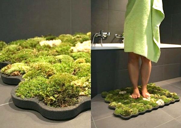 Moss Shower Mat that lives off the water that falls after you get out of the shower