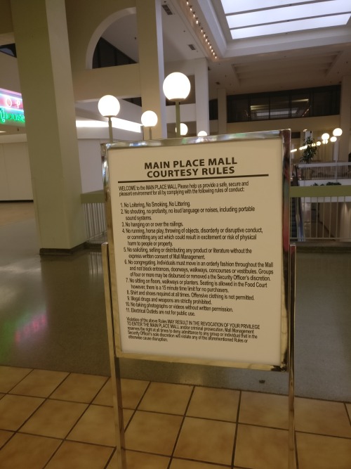 Main Place Mall, Downtown Buffalo NY (late 2019)