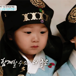 tablowjob:  Favorite Song Triplets Outfit