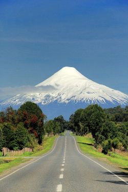 moshiislandsun:  Osorno volcano, Chile 